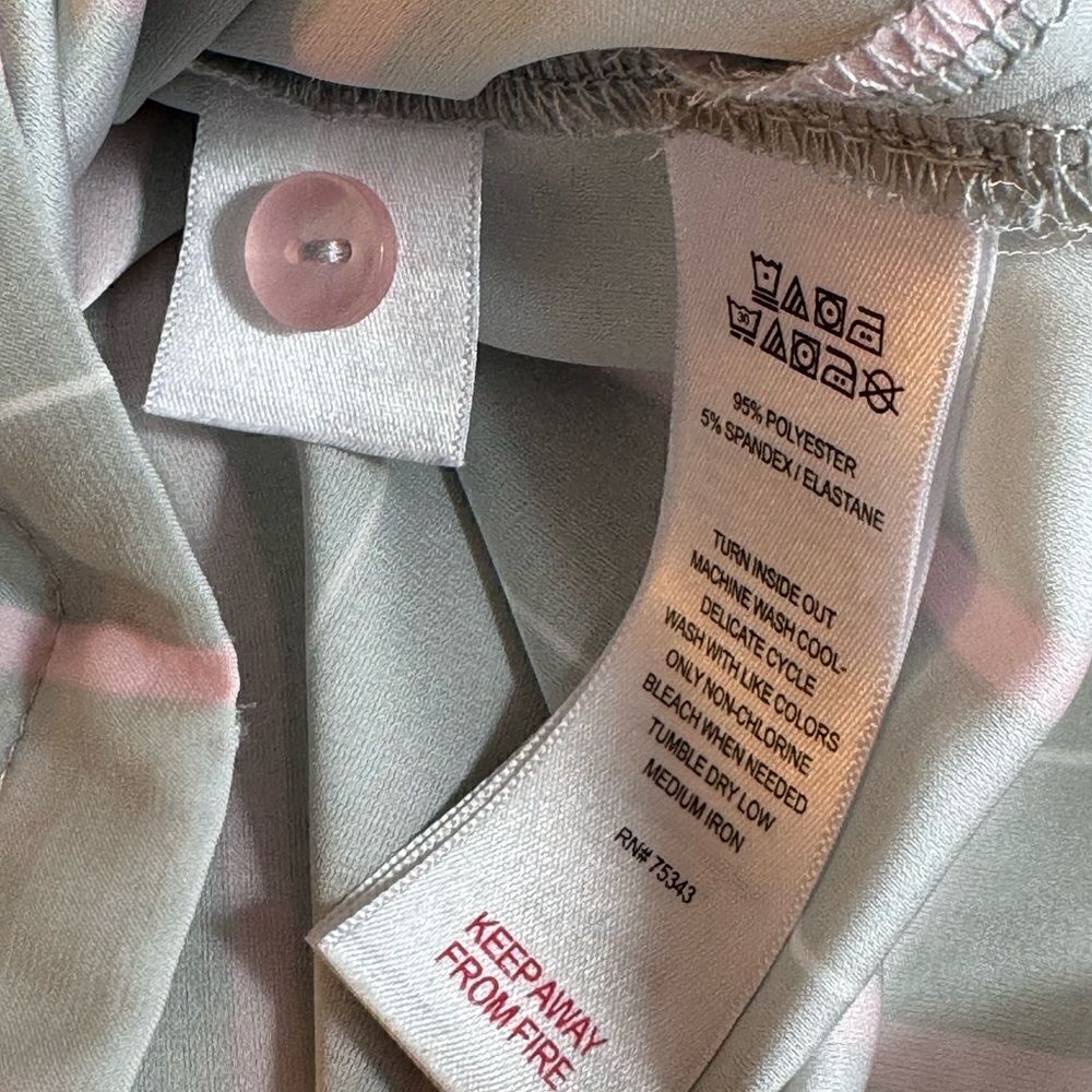 Tabitha Webb Pajama Top Womens size‎ Medium Striped Button up Satin Relaxed Fit - Picture 7 of 12